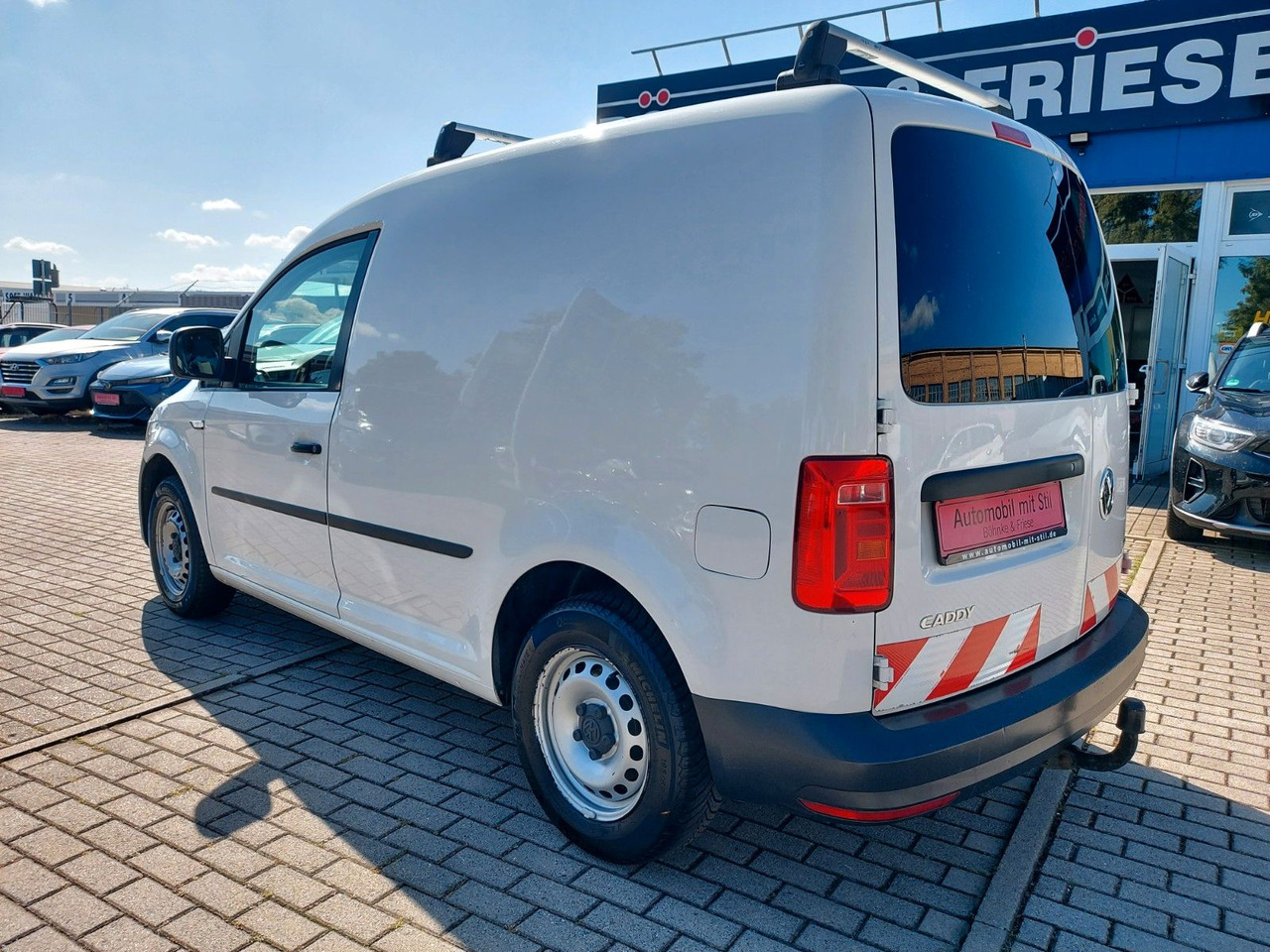 Volkswagen Caddy Nfz Kasten Klima 2 Sitze Bluetooth - Furgoneta de pasajeros: foto 5 Volkswagen Caddy Nfz Kasten Klima 2 Sitze Bluetooth - Furgoneta de pasajeros: foto 5