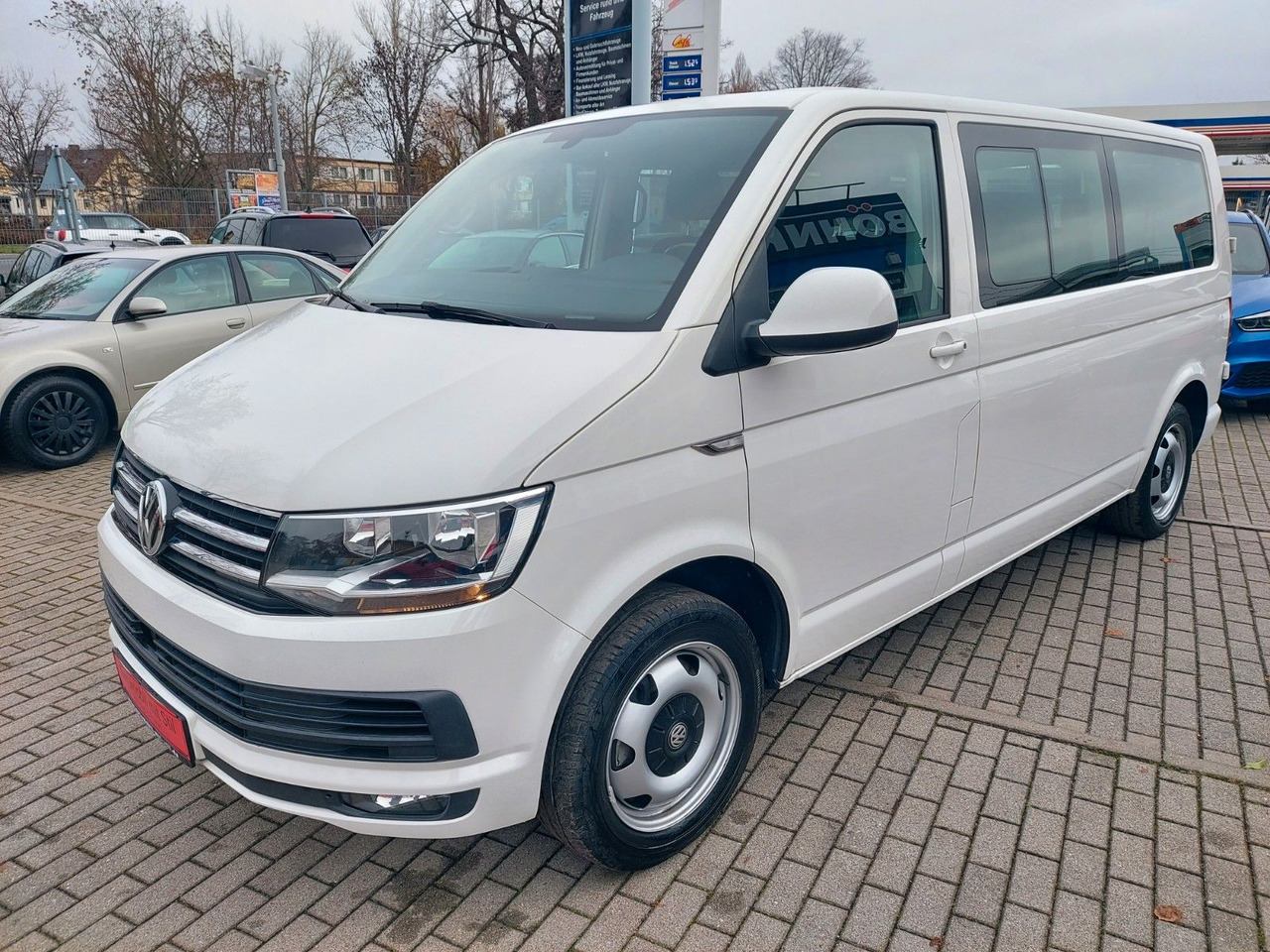 Volkswagen T6 Caravelle Comfortline Lang DSG 8 Sitze ACC - Furgoneta de pasajeros: foto 5 Volkswagen T6 Caravelle Comfortline Lang DSG 8 Sitze ACC - Furgoneta de pasajeros: foto 5