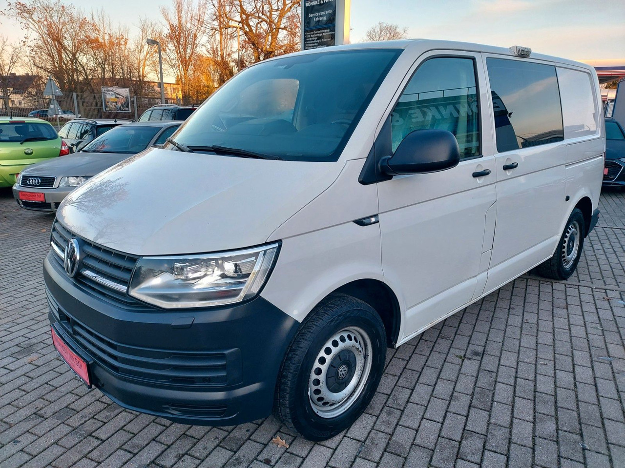 Volkswagen T6 Transporter Kasten 4Motion LED DSG 3 SITZE - Furgoneta de pasajeros: foto 5 Volkswagen T6 Transporter Kasten 4Motion LED DSG 3 SITZE - Furgoneta de pasajeros: foto 5