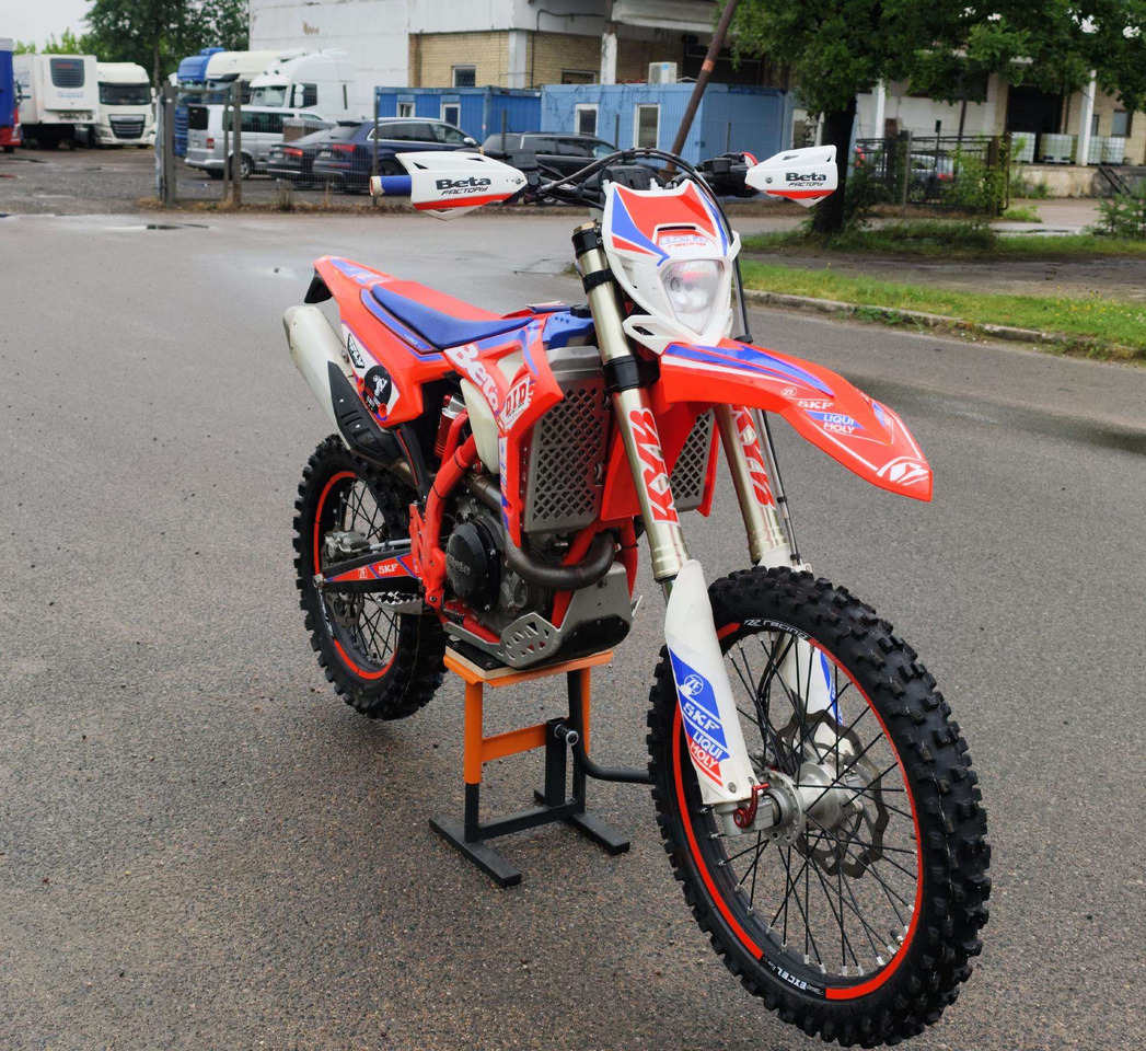 Beta RR 430cc - Motocicleta: foto 2 Beta RR 430cc - Motocicleta: foto 2