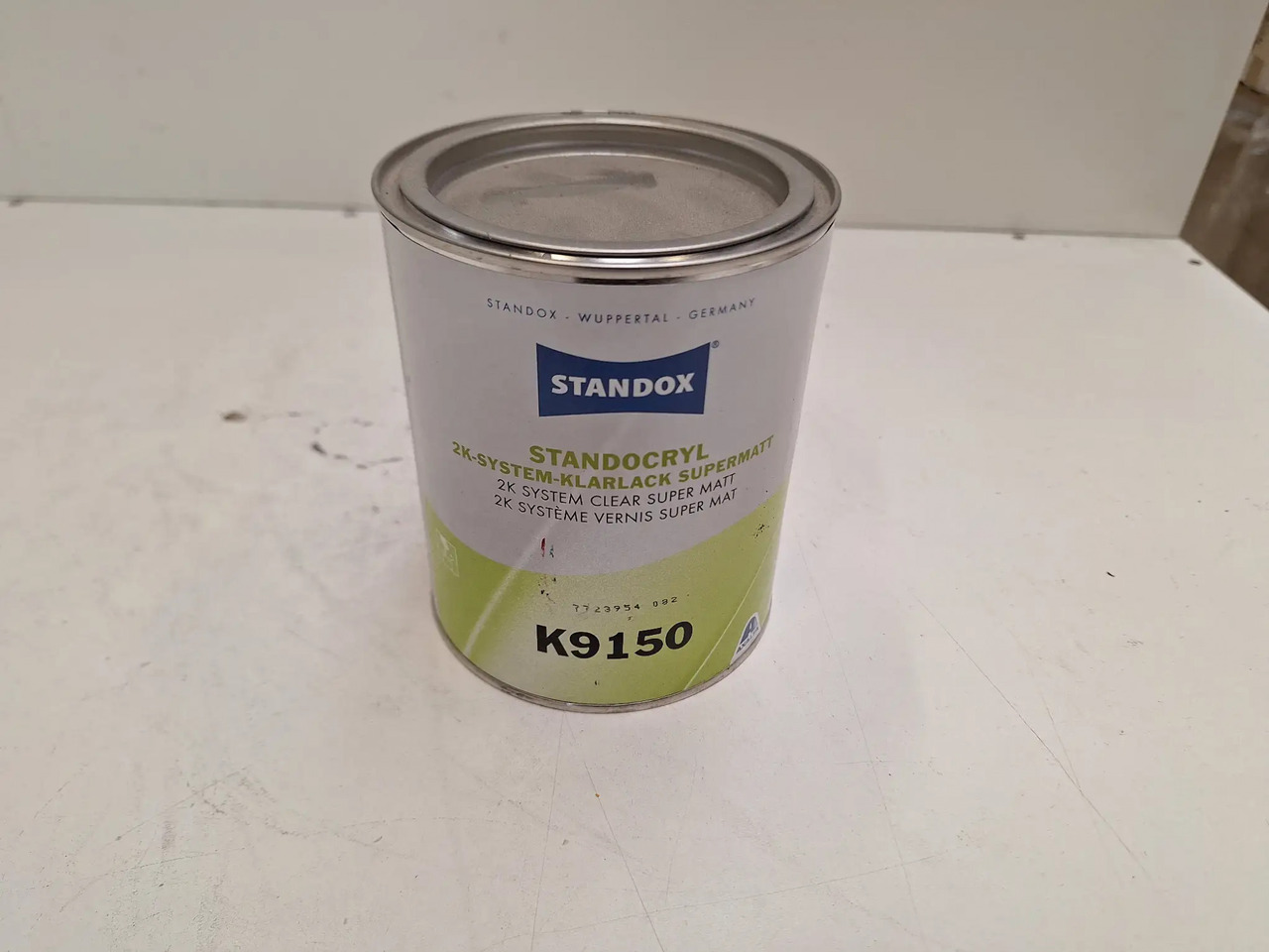 1 Dose Standocryl (Standox) - Herramienta/ Equipo: foto 1 1 Dose Standocryl (Standox) - Herramienta/ Equipo: foto 1