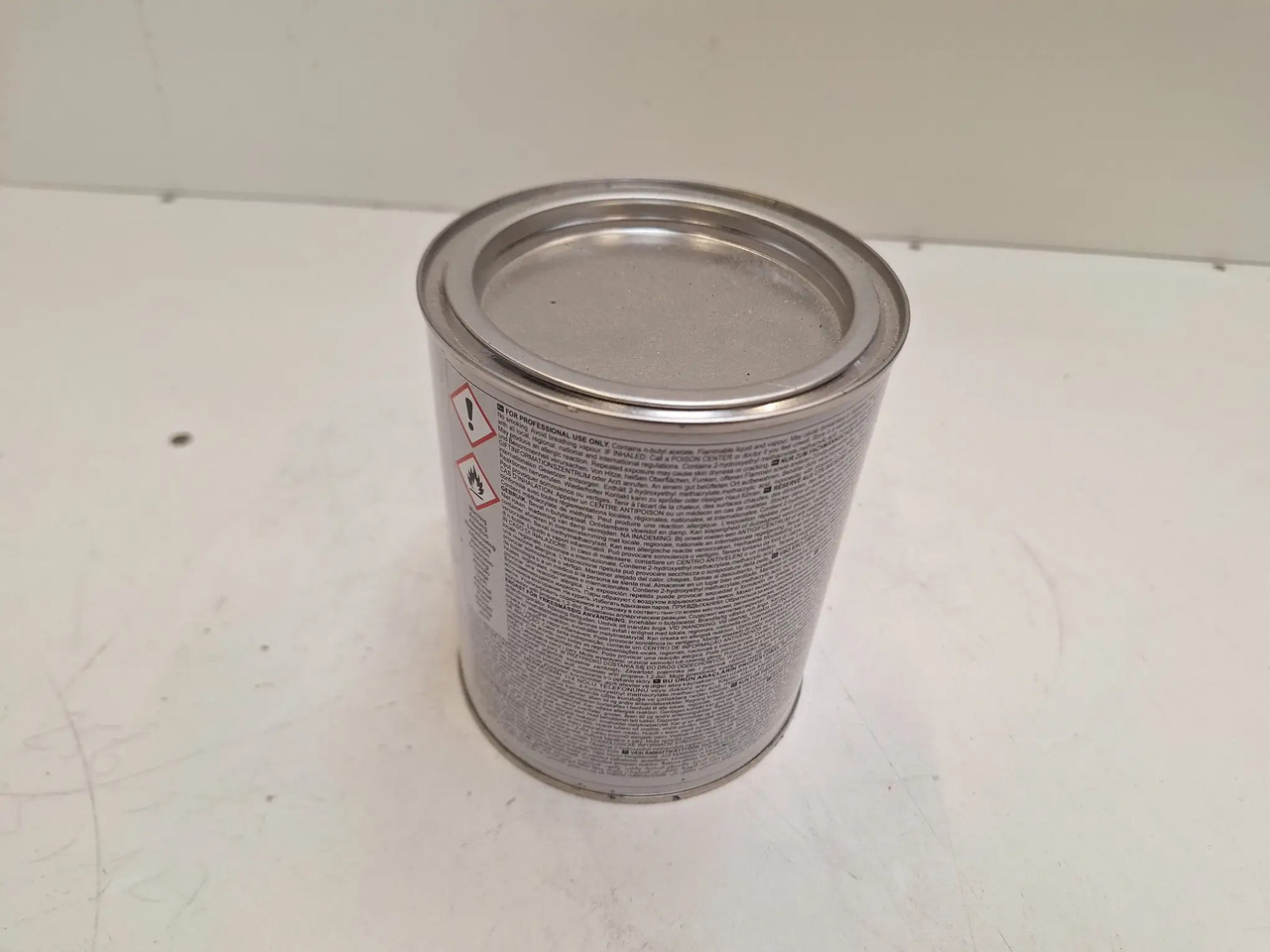 1 Dose Standomix (Standox) - Equipo de taller: foto 2 1 Dose Standomix (Standox) - Equipo de taller: foto 2