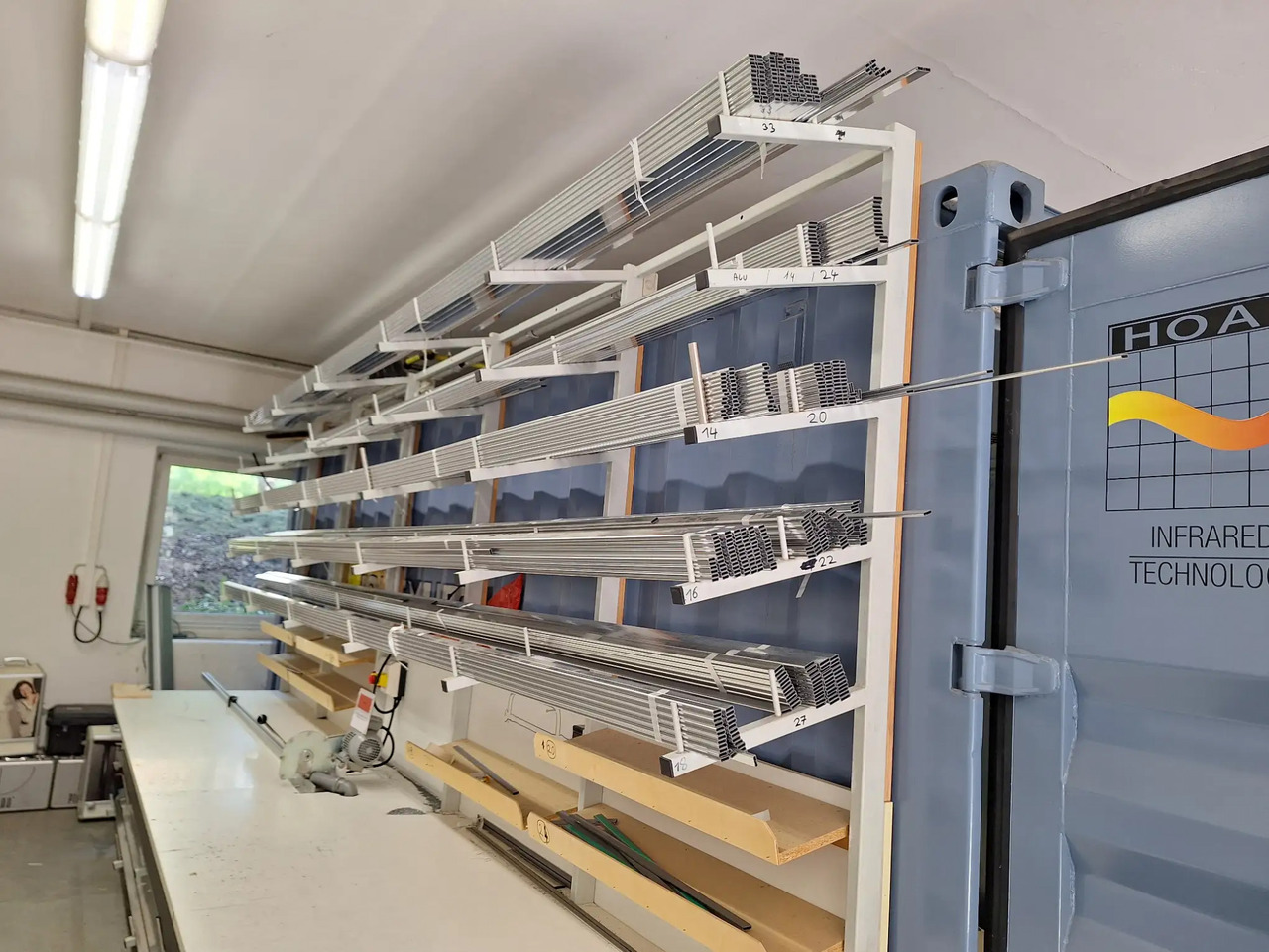 1 Posten PVC-Schienen - Herramienta/ Equipo: foto 1 1 Posten PVC-Schienen - Herramienta/ Equipo: foto 1