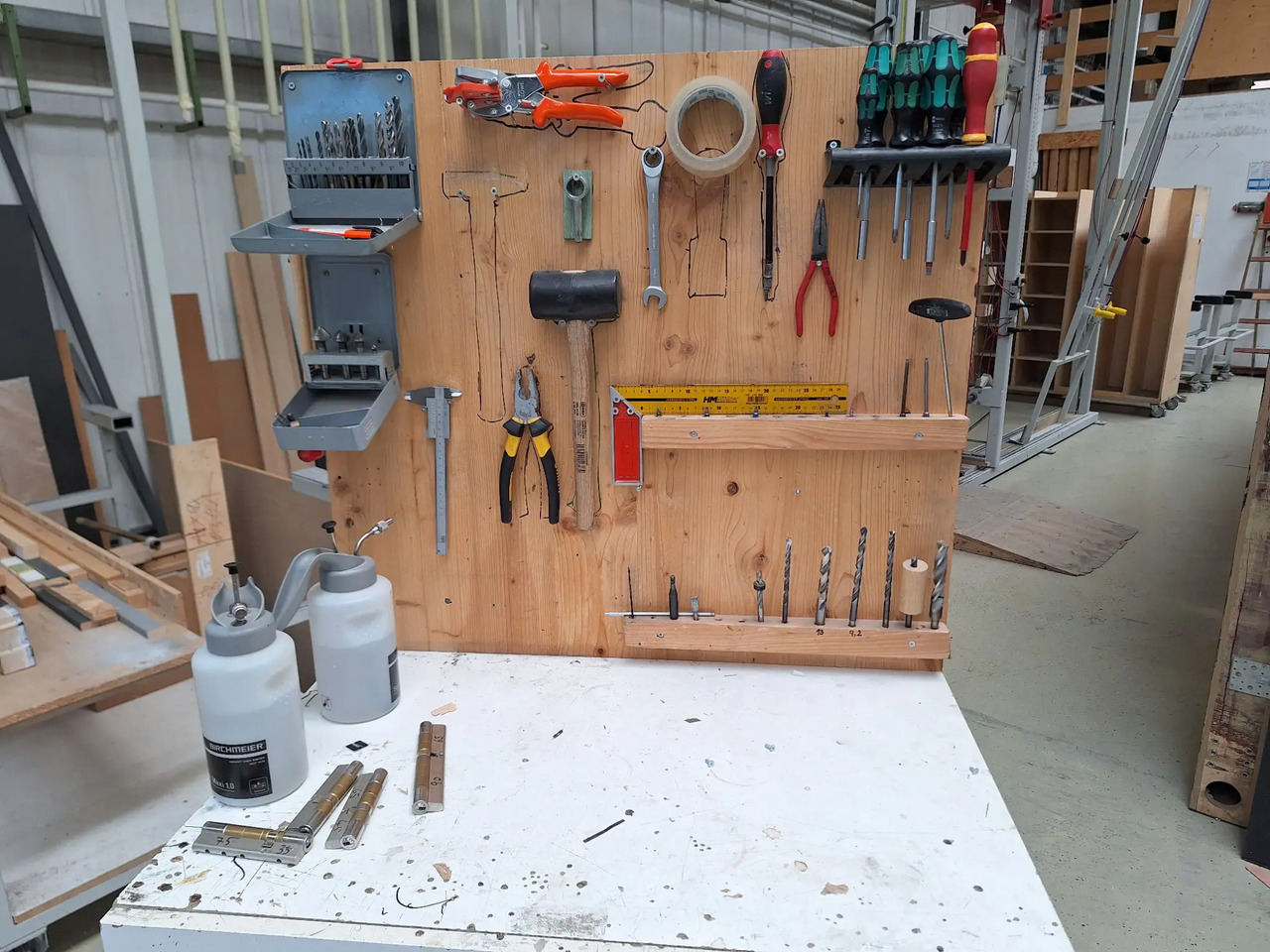 1 Stk. Arbeitsplatz - Equipo de taller: foto 2 1 Stk. Arbeitsplatz - Equipo de taller: foto 2