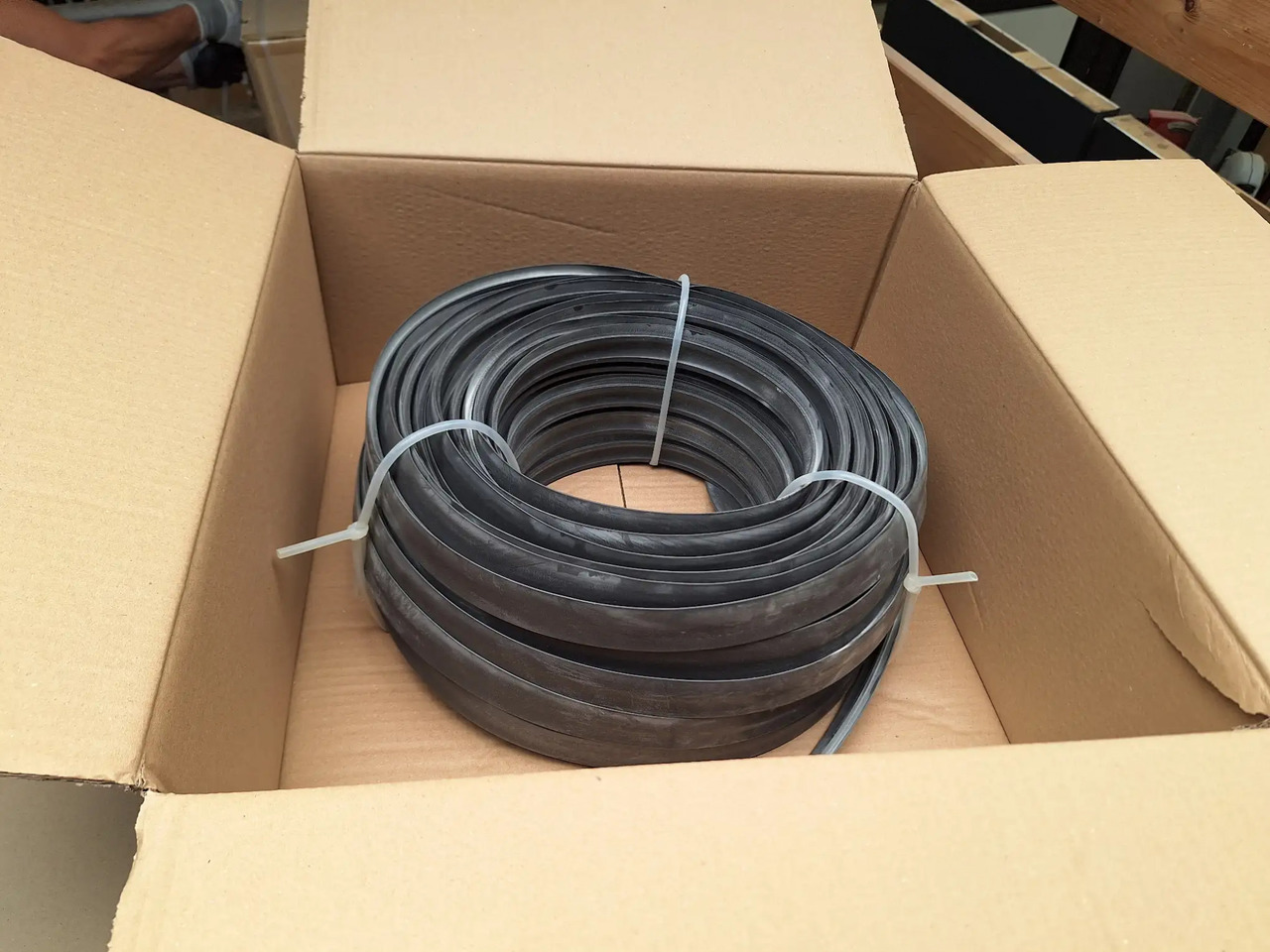 1 Stk. Dichtungsprofil - Equipo de taller: foto 1 1 Stk. Dichtungsprofil - Equipo de taller: foto 1