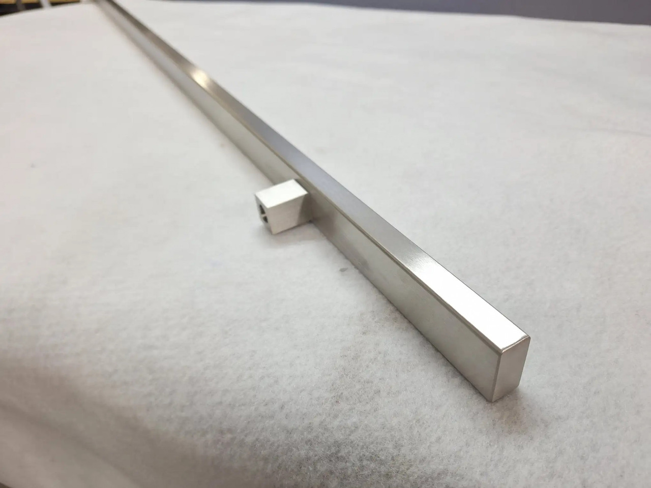 1 Stk. Türgriff - Puerta y piezas: foto 1 1 Stk. Türgriff - Puerta y piezas: foto 1