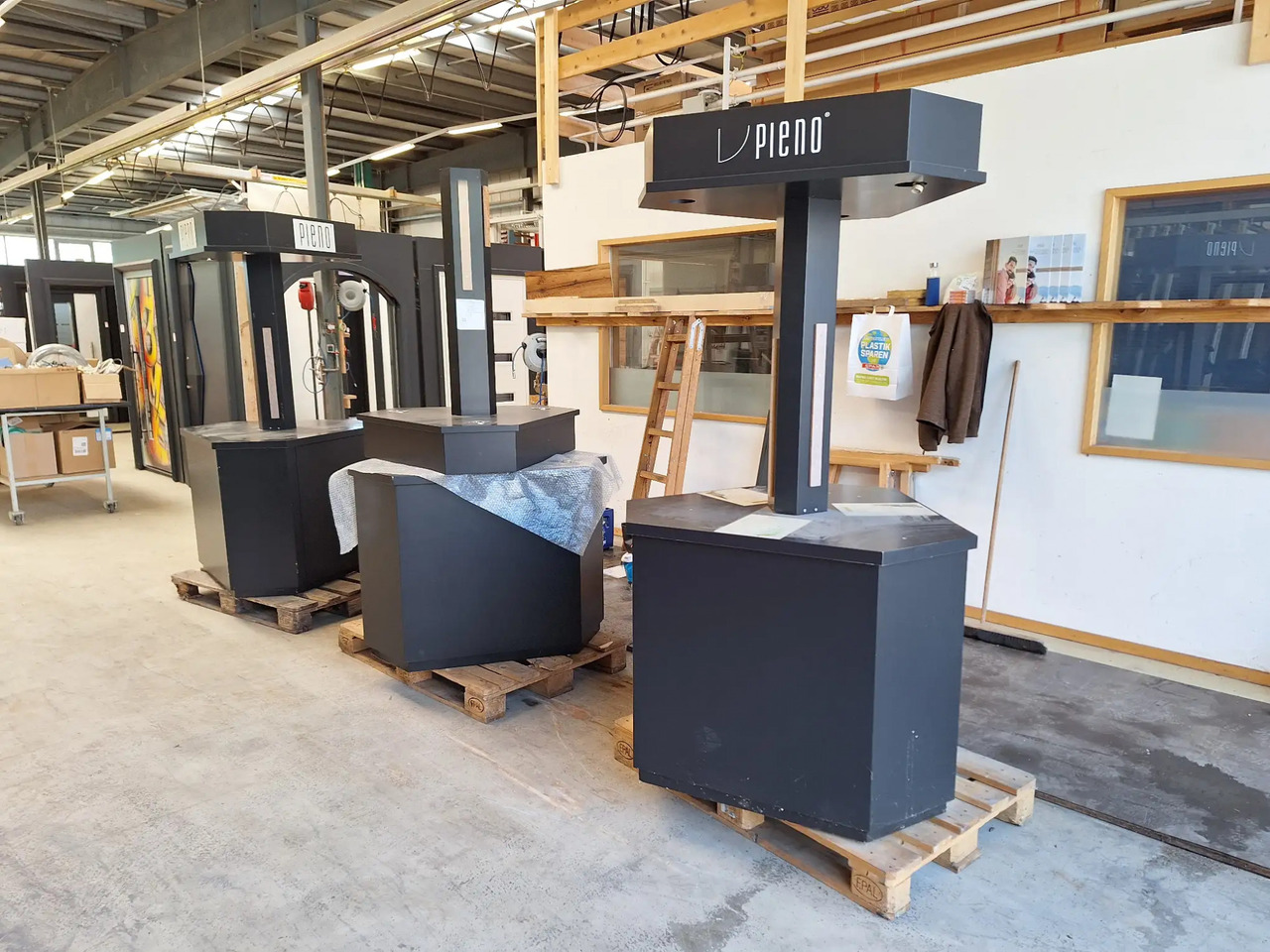 3 Stk. Präsentationsständer - Herramienta/ Equipo: foto 1 3 Stk. Präsentationsständer - Herramienta/ Equipo: foto 1