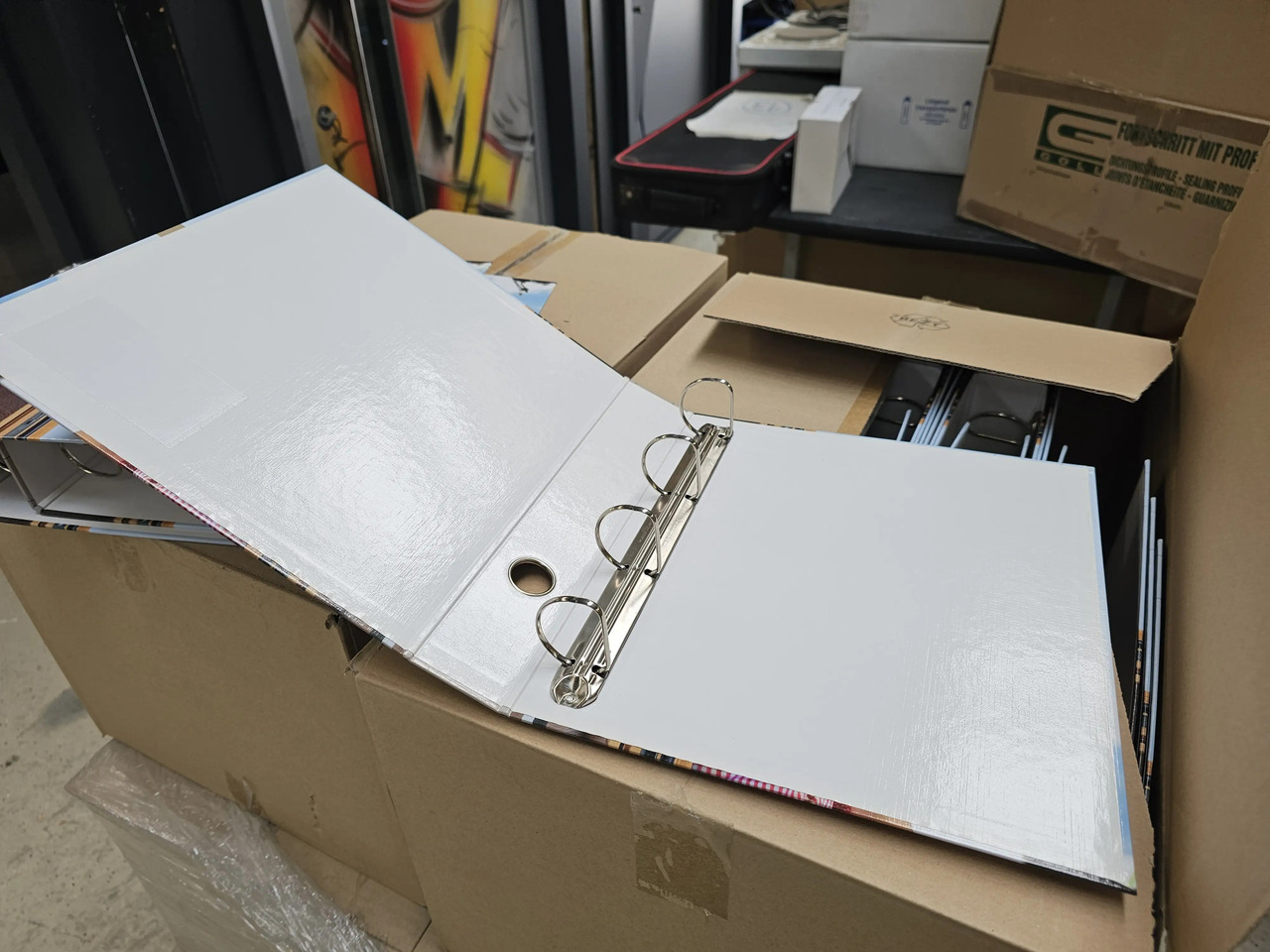 300 Stk. Vierringmappen neu - Herramienta/ Equipo: foto 3 300 Stk. Vierringmappen neu - Herramienta/ Equipo: foto 3