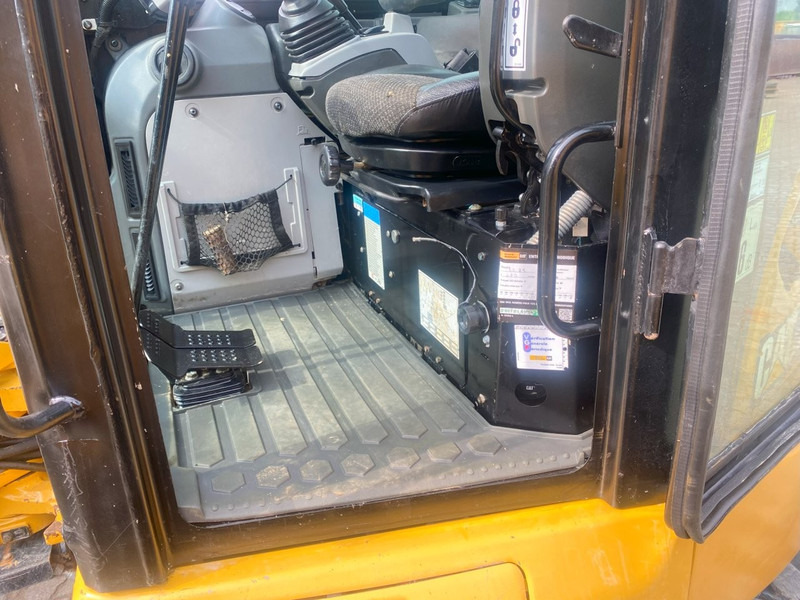 Caterpillar 305 E II AIRCO! - Miniexcavadora: foto 4 Caterpillar 305 E II AIRCO! - Miniexcavadora: foto 4