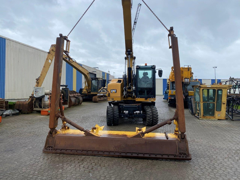 Caterpillar D65 PX - Hoja de bulldozer: foto 3 Caterpillar D65 PX - Hoja de bulldozer: foto 3