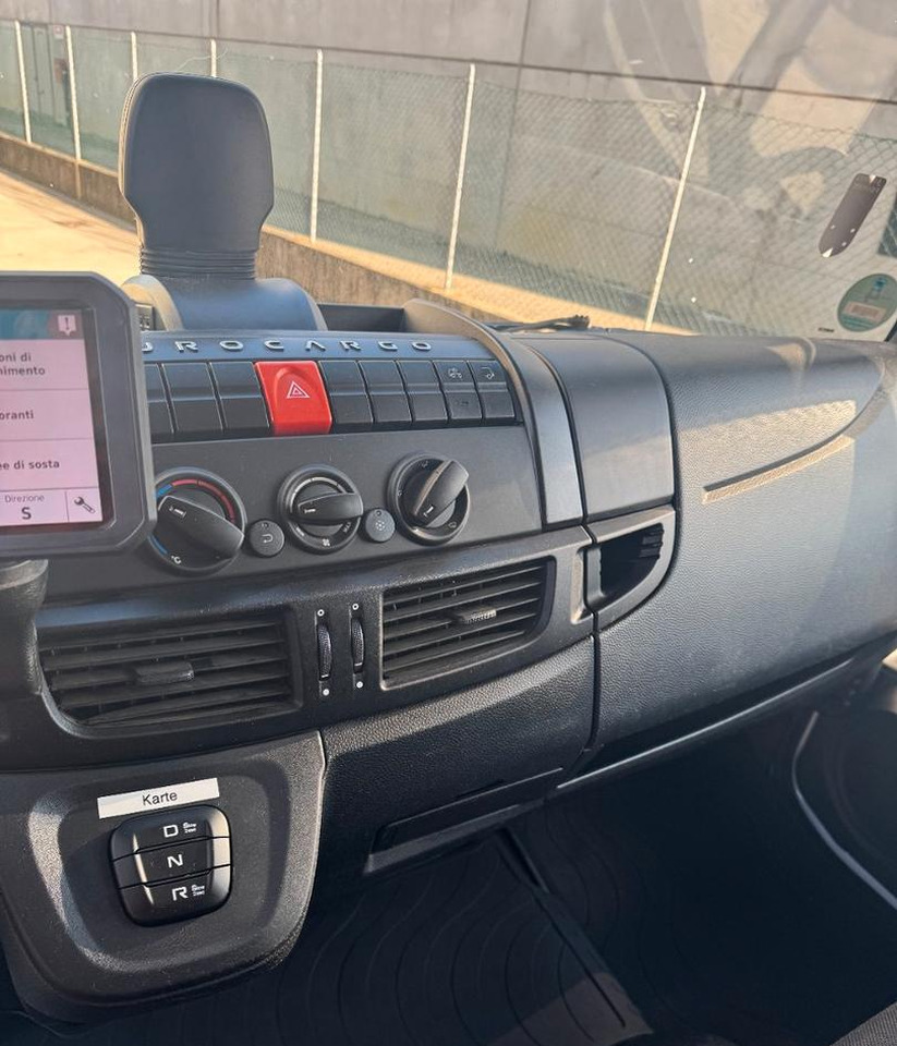 Camión caja cerrada Eurocargo furgone e sponda: foto 19