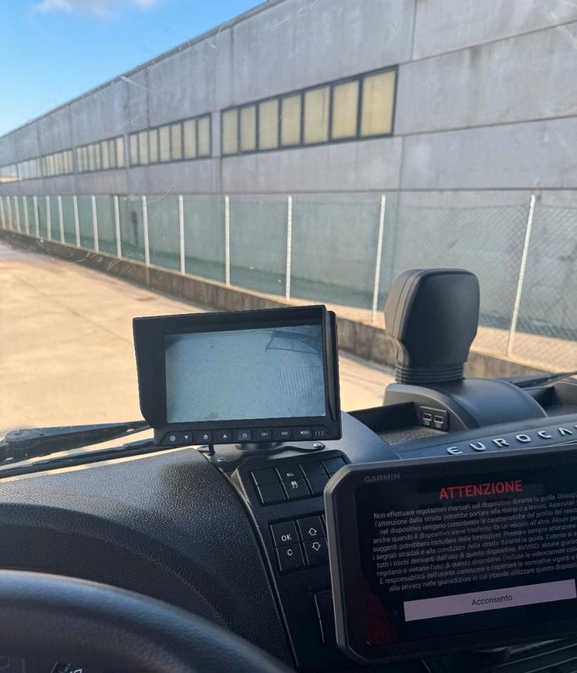 Camión caja cerrada Eurocargo furgone e sponda: foto 13