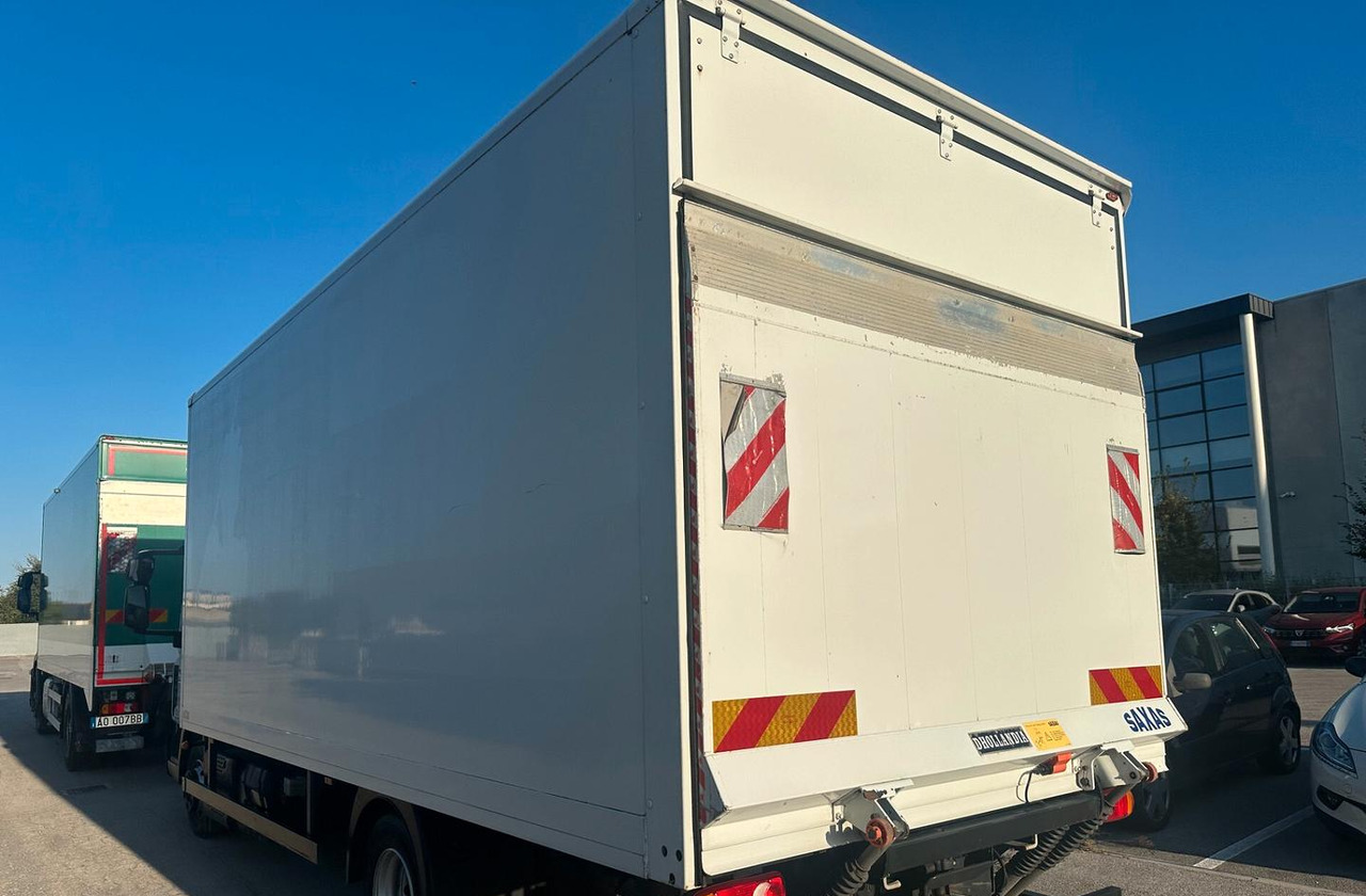 Iveco 80E19 P euro 6 furgone sponda - Camión caja cerrada: foto 3 Iveco 80E19 P euro 6 furgone sponda - Camión caja cerrada: foto 3