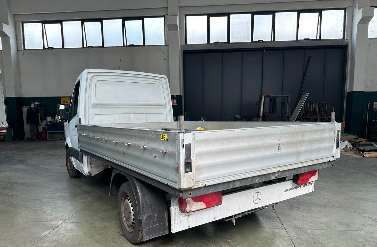 Mercedes Benz 211 centina euro 6 - Furgoneta con lona: foto 5 Mercedes Benz 211 centina euro 6 - Furgoneta con lona: foto 5
