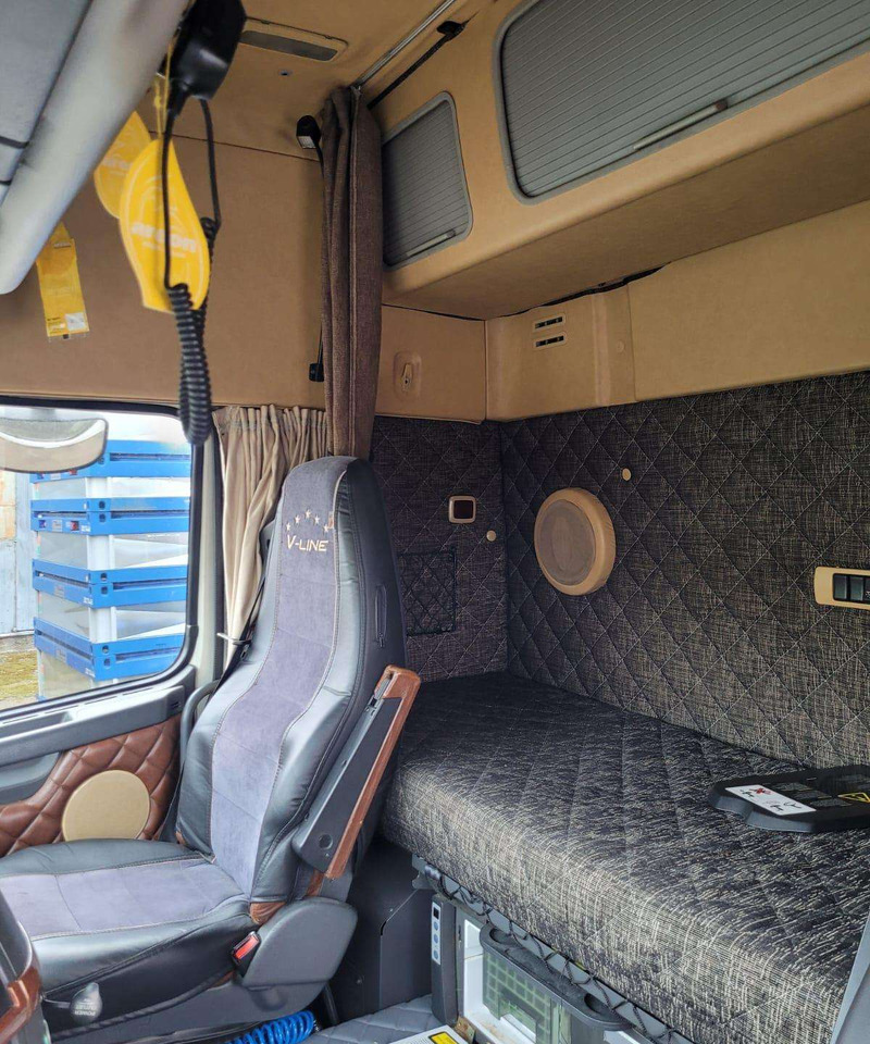 Volvo FH13 440AG - Cabeza tractora: foto 5 Volvo FH13 440AG - Cabeza tractora: foto 5