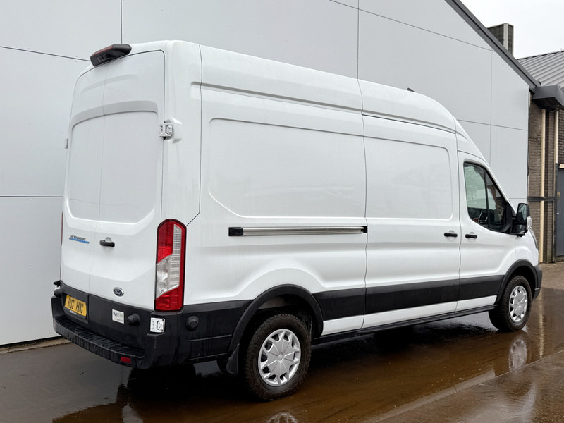 Ford E-Transit 390 184PK 390 Elektrisch 75kWh 334km WLTP BEV Snelladen L2H2 Climate Control Carplay Camera Stoelverwarming Parkeersensoren voor achter Laadkabel - Furgón, Furgoneta eléctrica: foto 3 Ford E-Transit 390 184PK 390 Elektrisch 75kWh 334km WLTP BEV Snelladen L2H2 Climate Control Carplay Camera Stoelverwarming Parkeersensoren voor achter Laadkabel - Furgón, Furgoneta eléctrica: foto 3