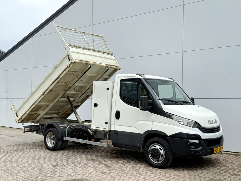 Arrendamiento de Iveco Daily 35C12 2.3 Kipper Dubbellucht 3.5t Trekhaak Airco Cruise Control Luchtgeveerde stoel Iveco Daily 35C12 2.3 Kipper Dubbellucht 3.5t Trekhaak Airco Cruise Control Luchtgeveerde stoel: foto 6