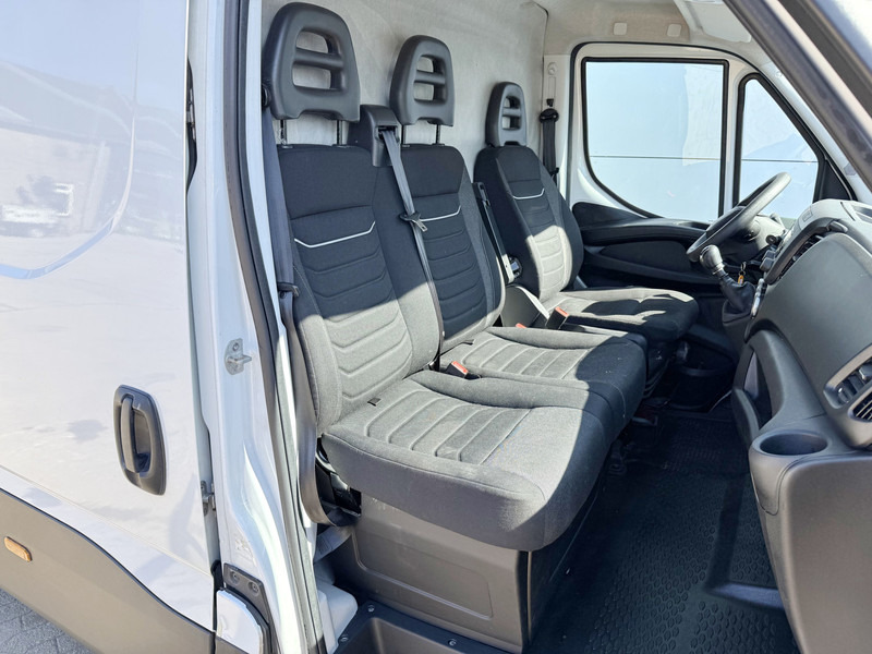 Furgón Iveco Daily 35S14 L2H2 Airco Cruise Control 3.5t Trekgewicht Euro 6: foto 8
