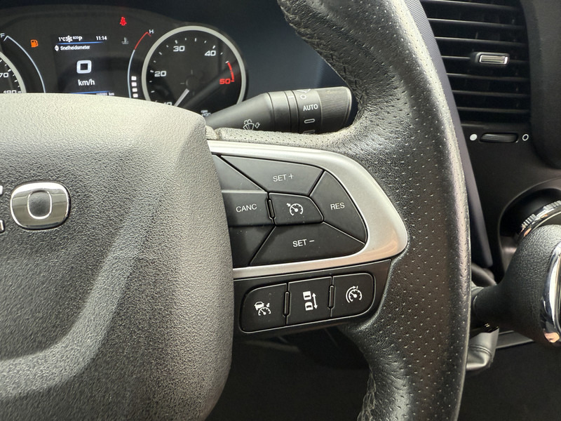 Furgoneta caja cerrada Iveco Daily 35S16 2.3 Automaat Laadklep LED Climate Control Cruise Control Standkachel Camera Navigatie Koffer Bakwagen Meubelbak: foto 20 Furgoneta caja cerrada Iveco Daily 35S16 2.3 Automaat Laadklep LED Climate Control Cruise Control Standkachel Camera Navigatie Koffer Bakwagen Meubelbak: foto 20