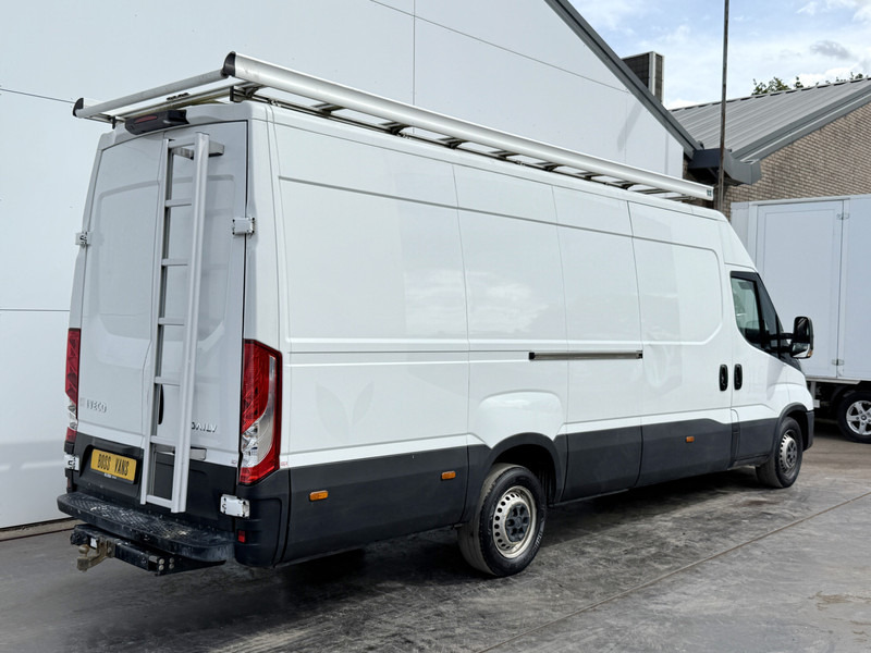 Iveco Daily 35S16 2.3 L4H2 Luchtvering Climate Control Cruise Control Camera Navigatie 3.5t Trekhaak Imperiaal - Furgón: foto 3 Iveco Daily 35S16 2.3 L4H2 Luchtvering Climate Control Cruise Control Camera Navigatie 3.5t Trekhaak Imperiaal - Furgón: foto 3