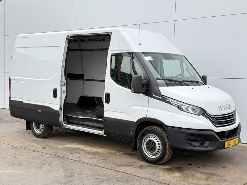 Iveco Daily 35S16 2.3 Laadklep Automaat LED Climate Control Cruise Control Camera Navigatie - Furgón: foto 5 Iveco Daily 35S16 2.3 Laadklep Automaat LED Climate Control Cruise Control Camera Navigatie - Furgón: foto 5