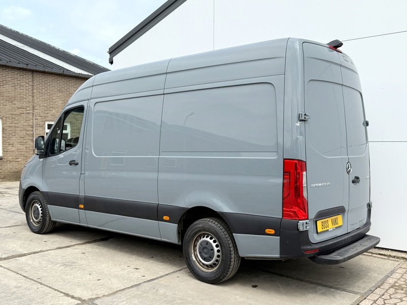 Mercedes-Benz Sprinter 315 1.9 CDI L2H2 Climate Control Cruise Control Carplay Camera RWD - Furgoneta pequeña: foto 2 Mercedes-Benz Sprinter 315 1.9 CDI L2H2 Climate Control Cruise Control Carplay Camera RWD - Furgoneta pequeña: foto 2