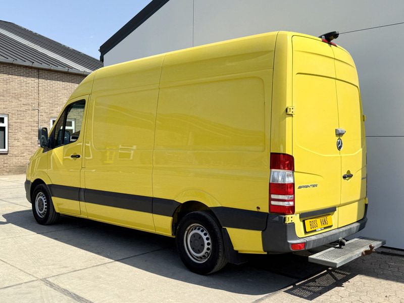 Mercedes-Benz Sprinter 319 3.0 CDI V6 Automaat L2H2 Climate Control Cruise Control Trekhaak Camera Stoelverwarming - Furgón: foto 2 Mercedes-Benz Sprinter 319 3.0 CDI V6 Automaat L2H2 Climate Control Cruise Control Trekhaak Camera Stoelverwarming - Furgón: foto 2