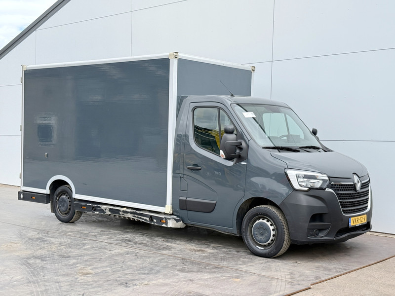 Renault Master Plancher T35 2.3 dCi 150pk Automaat APK 06-2026 Luchtvering LED Airco Cruise Control Camera Foodtruck Meubelbak Paardenwagen - Furgoneta caja cerrada: foto 4 Renault Master Plancher T35 2.3 dCi 150pk Automaat APK 06-2026 Luchtvering LED Airco Cruise Control Camera Foodtruck Meubelbak Paardenwagen - Furgoneta caja cerrada: foto 4