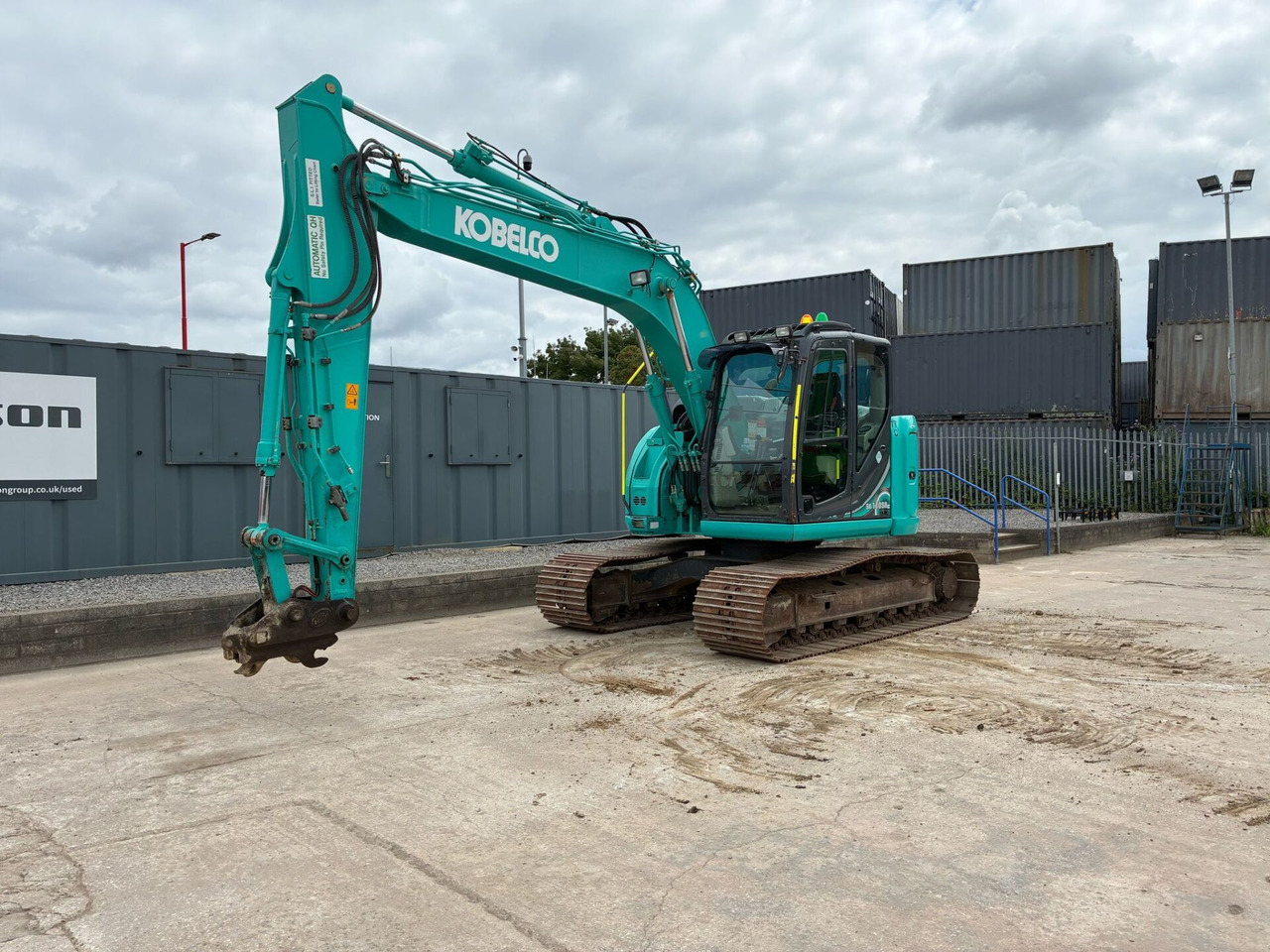 Kobelco SK140SRLC-5 - Excavadora de cadenas: foto 1 Kobelco SK140SRLC-5 - Excavadora de cadenas: foto 1