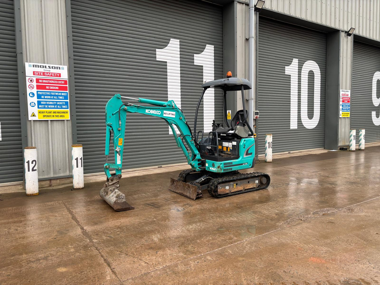 Kobelco SK17SR-3E - Miniexcavadora: foto 1 Kobelco SK17SR-3E - Miniexcavadora: foto 1