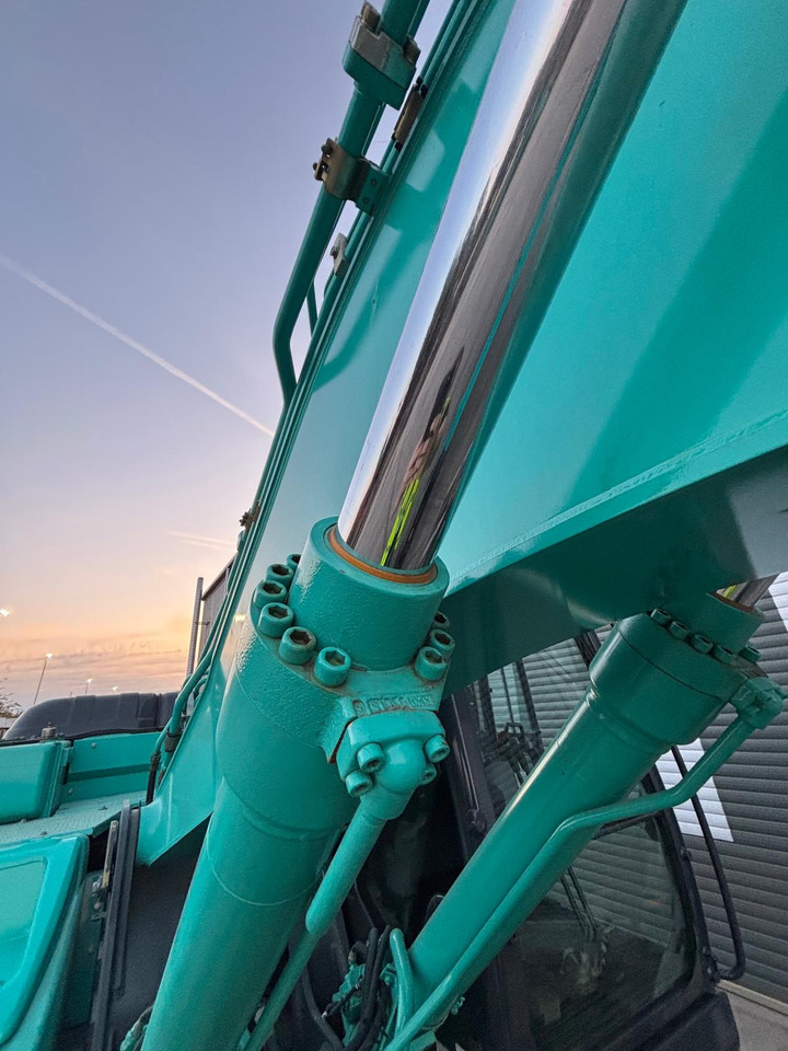 Excavadora de cadenas Kobelco SK210LC-11: foto 14