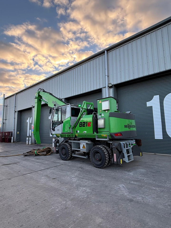 Sennebogen 821 Electric - Manipulador de materiales: foto 3 Sennebogen 821 Electric - Manipulador de materiales: foto 3