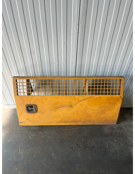 Liebherr A904 Li/A904C Li/R904/R904C - Parachoques: foto 1 Liebherr A904 Li/A904C Li/R904/R904C - Parachoques: foto 1