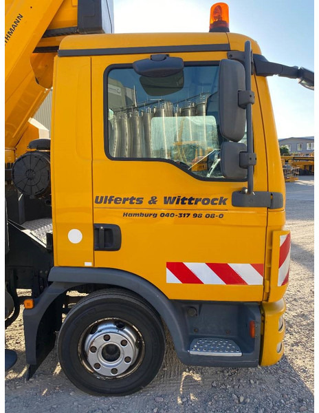 Ruthmann T 330 - Camión con plataforma elevadora: foto 4 Ruthmann T 330 - Camión con plataforma elevadora: foto 4