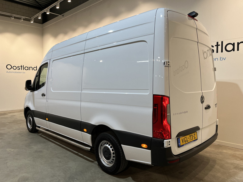 Furgón Mercedes-Benz Sprinter 311 CDI L2H2 RWD / Euro 6 / Servicebus / Bott inrichting / 220V / Airco / Oprijplaat / Compressor / CarPlay / Camera: foto 18