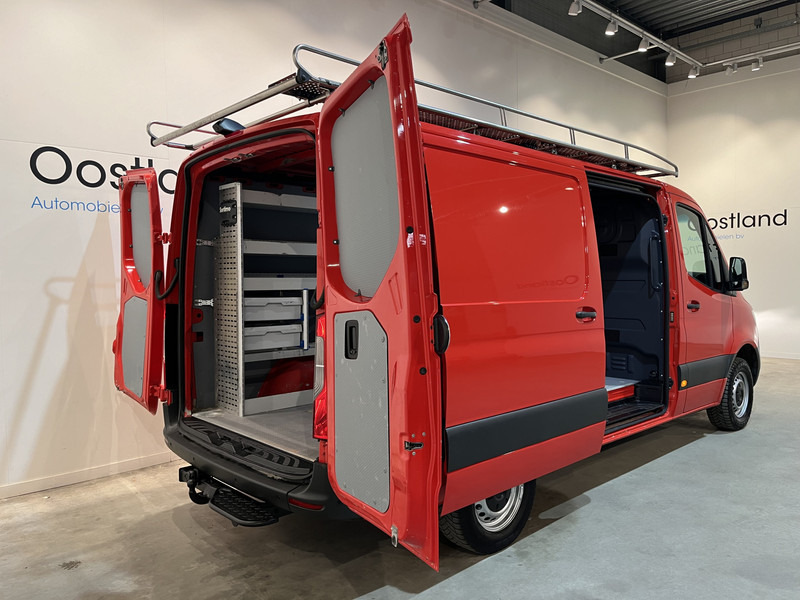 Mercedes-Benz Sprinter 314 CDI L2H1 RWD Servicebus / Sortimo Inrichting / Euro 6 / Airco / Camera / MBUX / Cruise Control / Trekhaak / CarPlay / Navigatie / Imperiaal / 75.000 KM !! / BPM VRIJ !! - Furgoneta pequeña: foto 2 Mercedes-Benz Sprinter 314 CDI L2H1 RWD Servicebus / Sortimo Inrichting / Euro 6 / Airco / Camera / MBUX / Cruise Control / Trekhaak / CarPlay / Navigatie / Imperiaal / 75.000 KM !! / BPM VRIJ !! - Furgoneta pequeña: foto 2