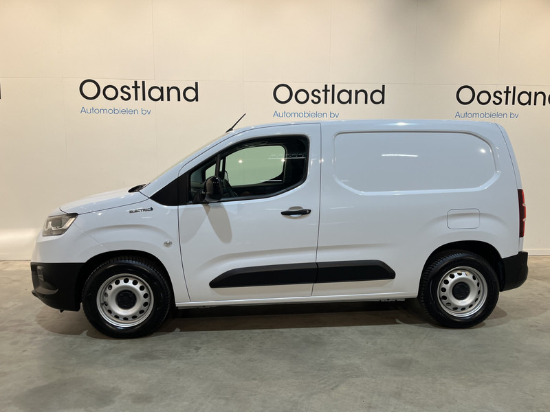 Toyota PROACE CITY Electric Live 50 kWh / 100% elektrisch !! / CCS Snellader / Airco / Cruise Control / CarPlay / Navigatie / Camera / 6.200 KM !! Z.G.A.N. / BPM VRIJ !! - Furgoneta pequeña, Furgoneta eléctrica: foto 2 Toyota PROACE CITY Electric Live 50 kWh / 100% elektrisch !! / CCS Snellader / Airco / Cruise Control / CarPlay / Navigatie / Camera / 6.200 KM !! Z.G.A.N. / BPM VRIJ !! - Furgoneta pequeña, Furgoneta eléctrica: foto 2