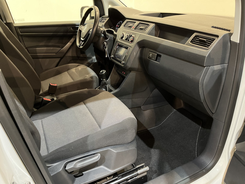 Furgoneta pequeña Volkswagen Caddy 2.0 TDI L1H1 BMT Highline / Euro 6 / Airco / Cruise Control / CarPlay / Trekhaak / PDC / Navigatie: foto 20
