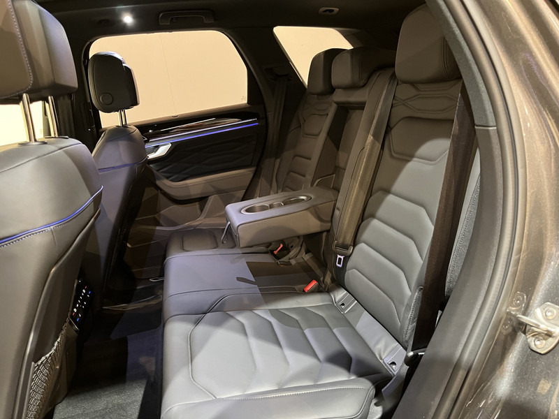 SUV/ Todoterreno Volkswagen Touareg R 3.0 TSi 462 PK eHybrid 4MOTION Full Options / Luchtvering / IQ Matrix / 360 Camera / Panoramadak / Head-Up / Leder / Stoelventilatie / Stoelverwarming: foto 7