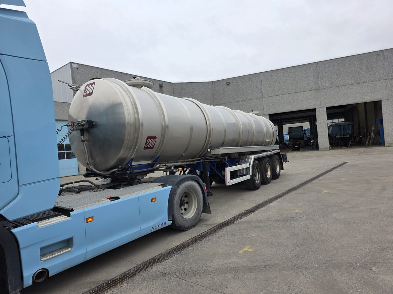 MAGYAR - Semirremolque cisterna: foto 1 MAGYAR - Semirremolque cisterna: foto 1