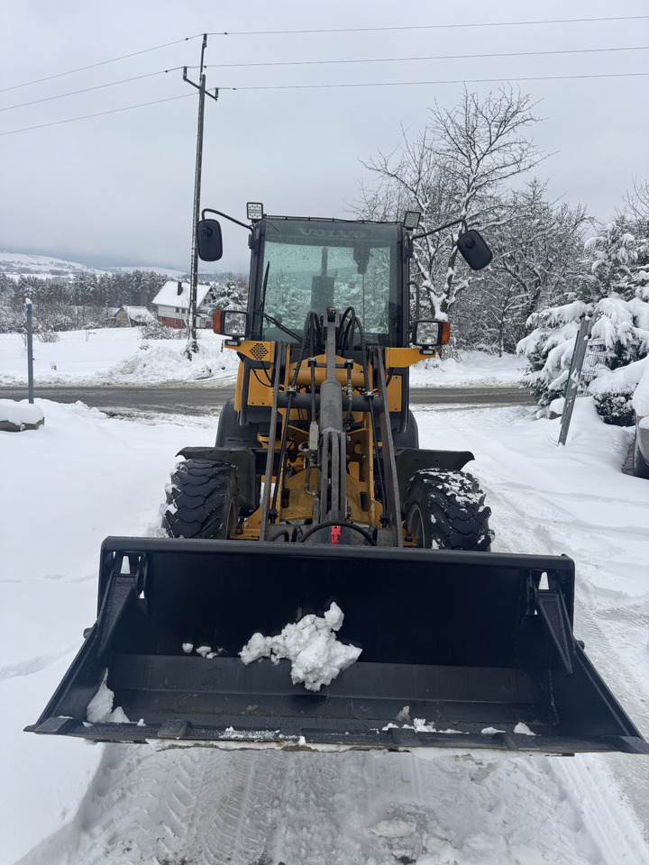 Volvo L20B L20 5t low mth - Cargadora de ruedas: foto 3 Volvo L20B L20 5t low mth - Cargadora de ruedas: foto 3