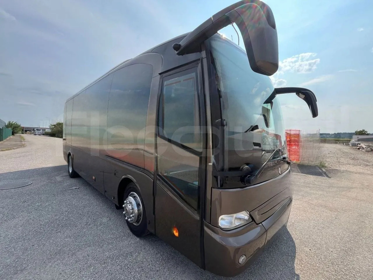 Mercedes-Benz Tourino - Autocar: foto 1 Mercedes-Benz Tourino - Autocar: foto 1
