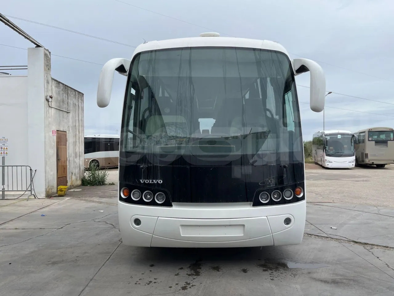 Volvo B12 - Autocar: foto 2 Volvo B12 - Autocar: foto 2