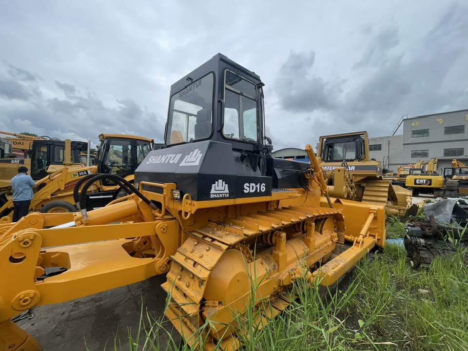 Bulldozer Caterpillar SD13: foto 8 Bulldozer Caterpillar SD13: foto 8