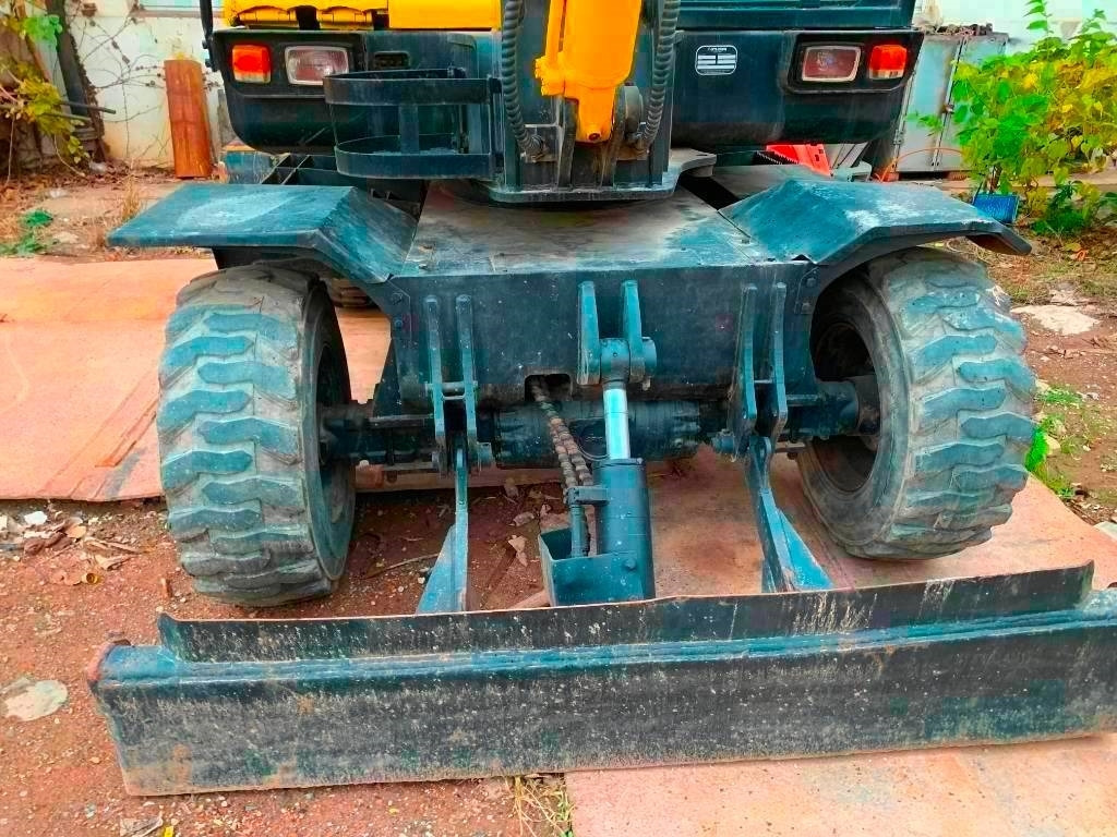 Hyundai Robex 60 W-7 - Excavadora de ruedas: foto 4 Hyundai Robex 60 W-7 - Excavadora de ruedas: foto 4