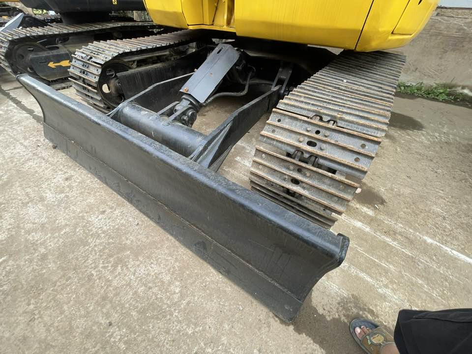 Komatsu PC78MR-6 - Miniexcavadora: foto 5 Komatsu PC78MR-6 - Miniexcavadora: foto 5