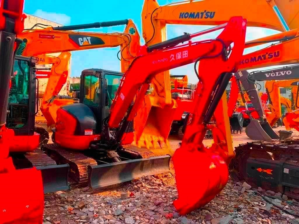 Kubota KX 163-5  - Miniexcavadora: foto 1 Kubota KX 163-5  - Miniexcavadora: foto 1