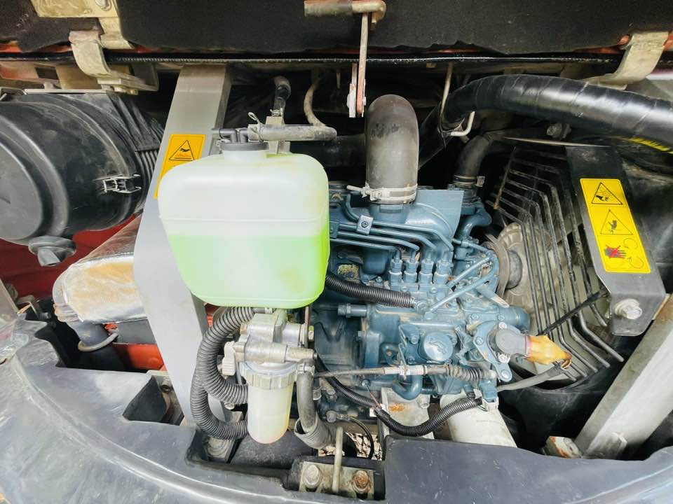 Kubota U55‑4 - Miniexcavadora: foto 5 Kubota U55‑4 - Miniexcavadora: foto 5