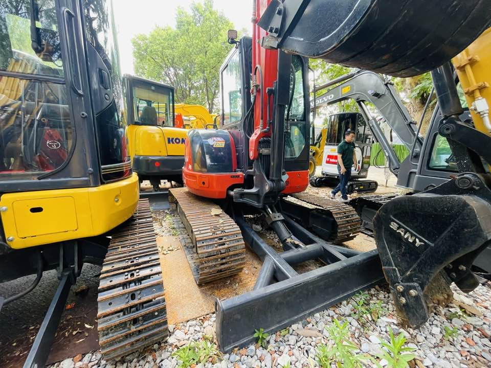 Kubota U55-4 - Miniexcavadora: foto 2 Kubota U55-4 - Miniexcavadora: foto 2