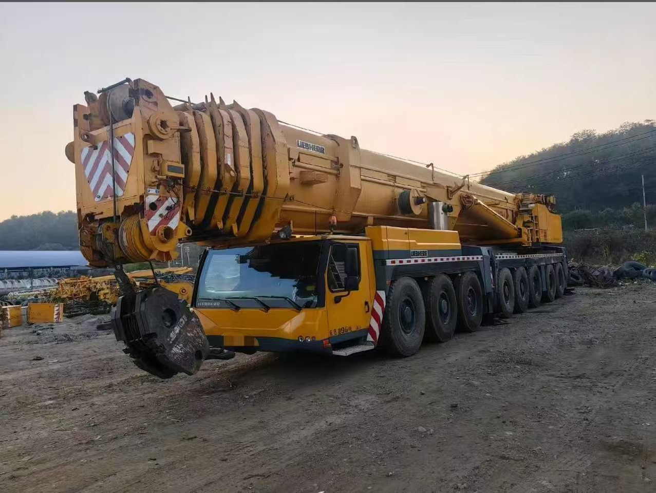 Grúa todo terreno LIEBHERR LTM 1500-8.1: foto 1